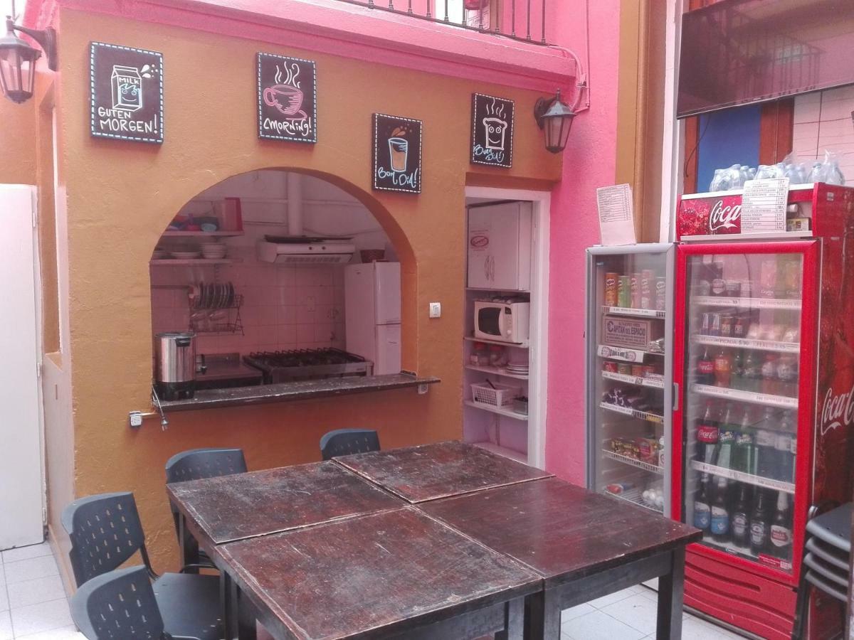 Charcas Hostel Буэнос-Айрес Экстерьер фото